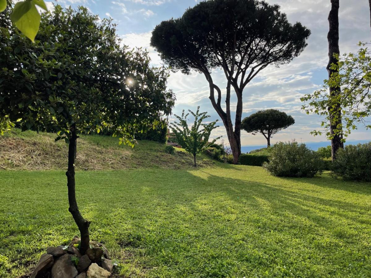 Appartamento Castelli Romani - Con Vista Su Roma Monte Porzio Catone Екстер'єр фото